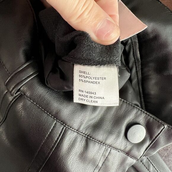 Atlein‎ Collective Black Faux Vegan Leather Pants Straight Leg Women’s Size 8 - Picture 10 of 10